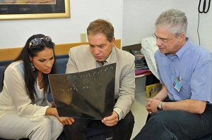 Left to right: Rasheda Ali, Prof. Dimitrios Karussis, and Prof. Tamir Ben-Hur, head of Neurology